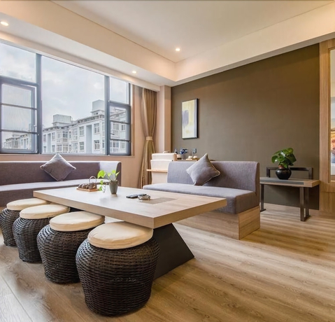 Imagen de la habitación del Hotel Vyluk J Hotel National Plaza Xinping. Foto 14