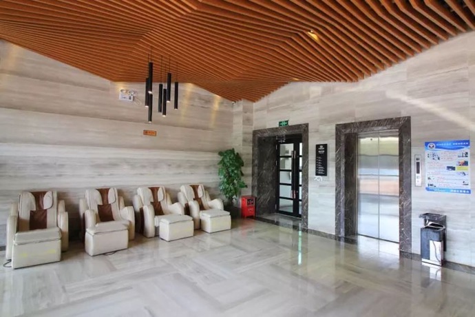 Imagen de los interiores del Hotel Vyluk Renmin 3rd Road Qingyuan. Foto 15