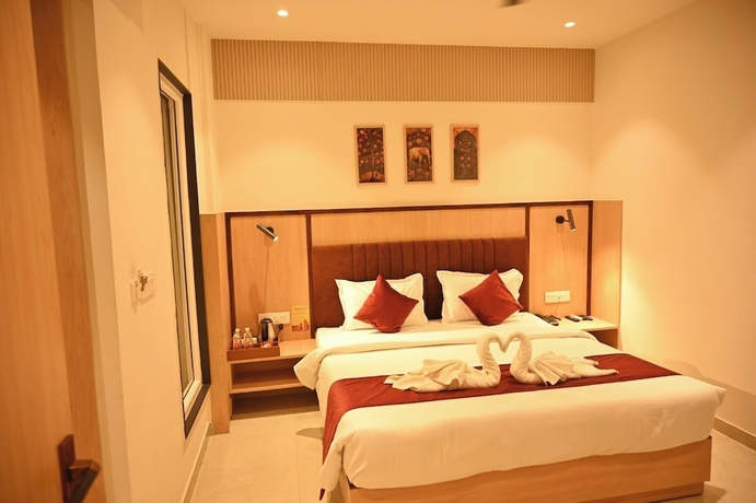 Imagen de la habitación del Hotel Vyom Residency. Foto 9