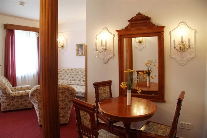 Imagen de los interiores del Hotel Vysehrad. Foto 15