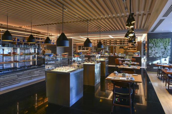 Imagen del bar/restaurante del Hotel W Amman. Foto 4