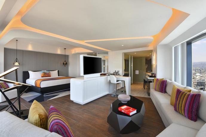 Imagen de la habitación del Hotel W Amman. Foto 10