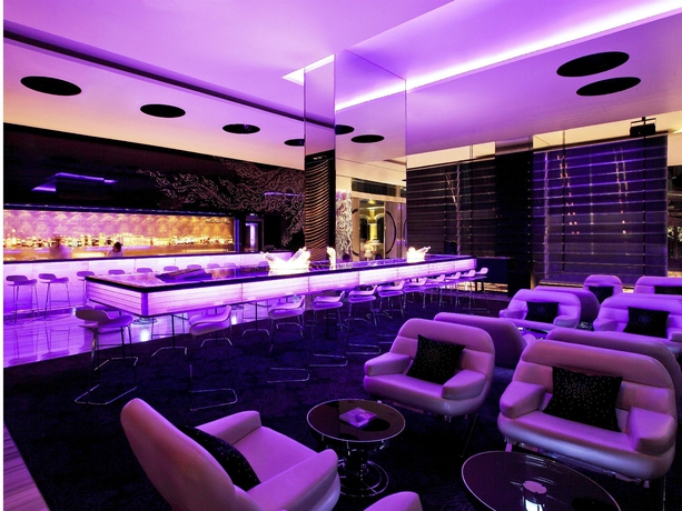 Imagen del bar/restaurante del Hotel W Bangkok. Foto 7