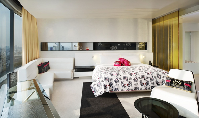 Imagen de la habitación del Hotel W Bangkok. Foto 10