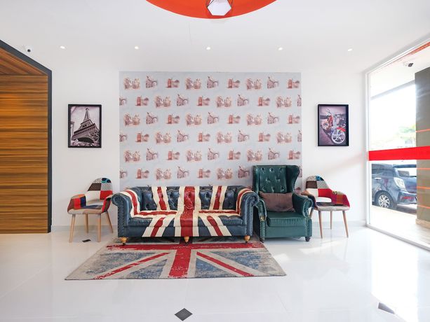 Imagen de los interiores del Hotel W Cemerlang. Foto 18