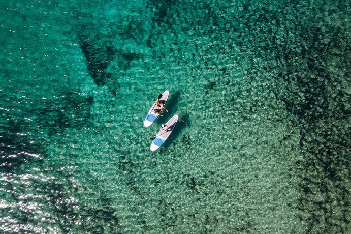 Imagen de los exteriores del Hotel W Costa Navarino. Foto 12