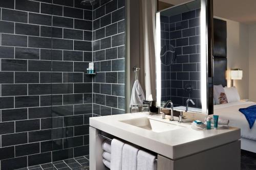 Imagen de la habitación del Hotel W Dallas - Victory. Foto 15