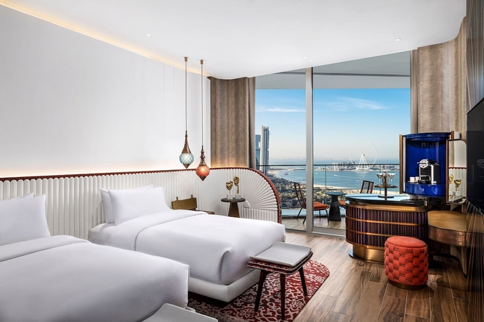 Imagen de la habitación del Hotel W Dubai - Mina Seyahi. Foto 6