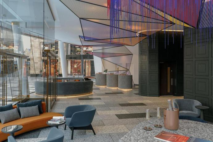 Imagen de los interiores del Hotel W Edinburgh. Foto 13