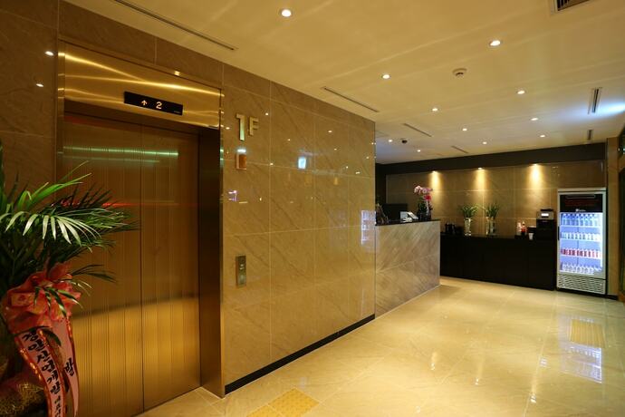 Imagen general del Hotel W. Foto 12