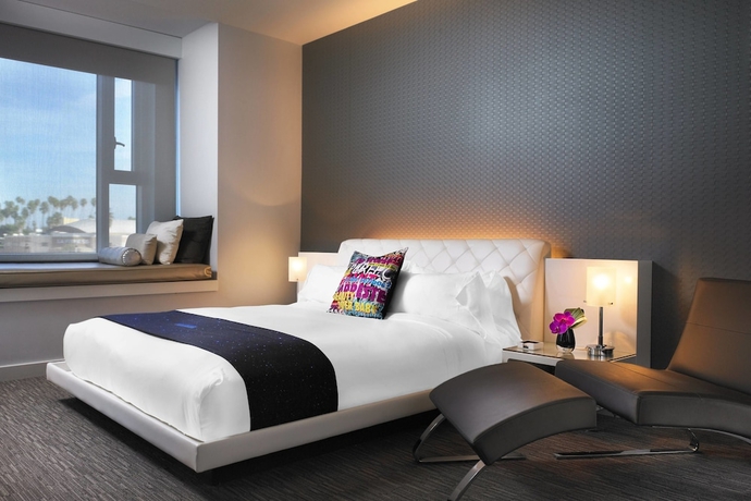 Imagen de la habitación del Hotel W Hollywood. Foto 6