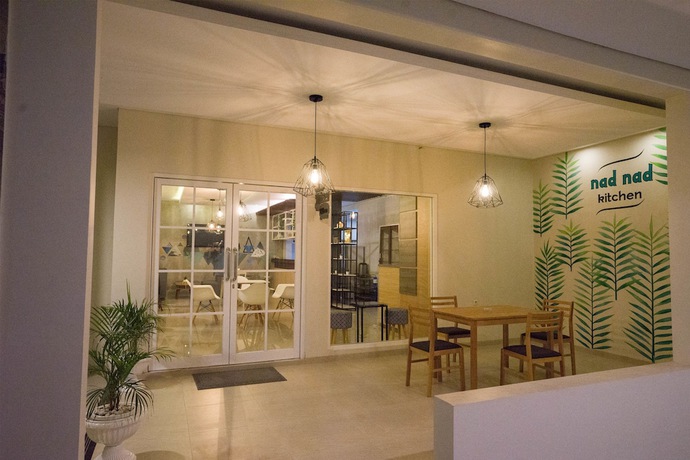 Imagen del bar/restaurante del Hotel W House. Foto 7