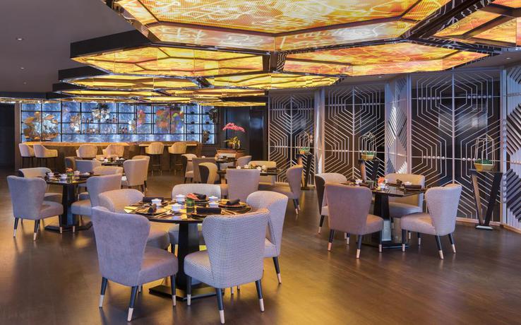 Imagen del bar/restaurante del Hotel W Kuala Lumpur. Foto 2