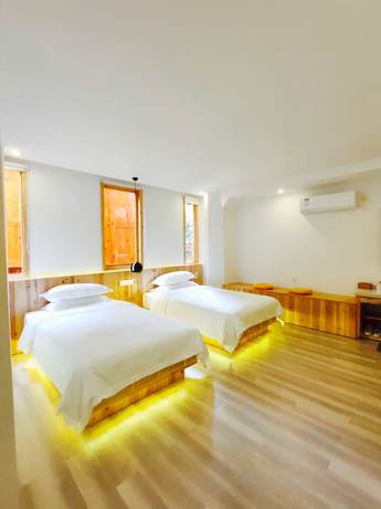 Imagen de la habitación del Hotel W Lodge. Foto 19