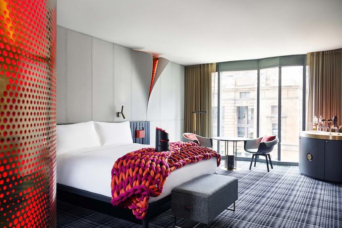 Imagen de la habitación del Hotel W Melbourne. Foto 4