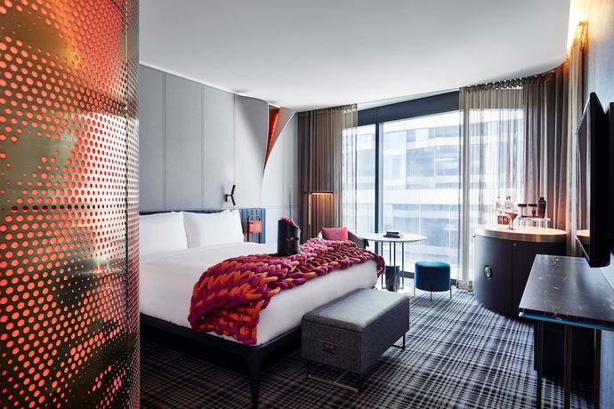 Imagen de la habitación del Hotel W Melbourne. Foto 6