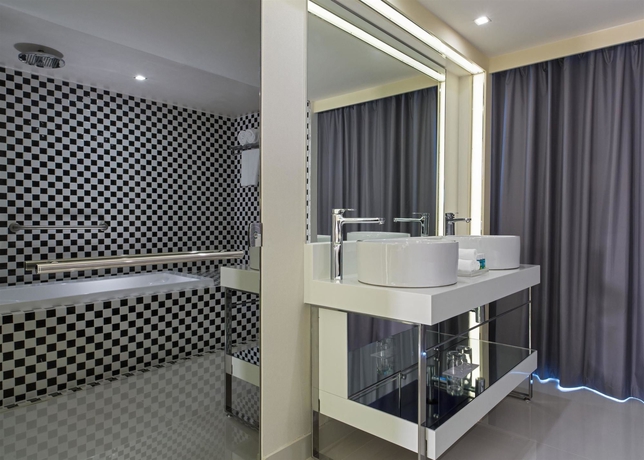 Imagen de la habitación del Hotel W Mexico City. Foto 11