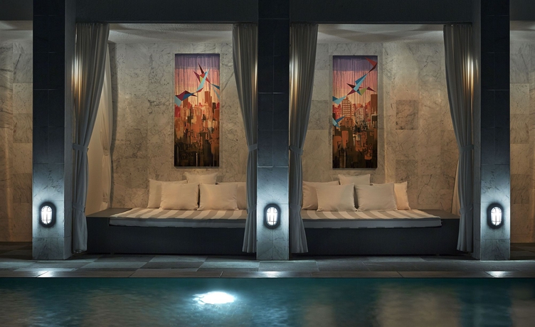 Imagen de los exteriores del Hotel W Miami. Foto 5