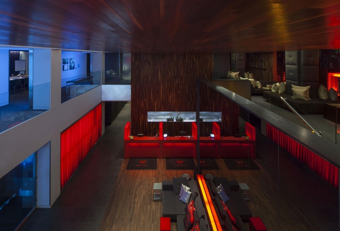 Imagen de los interiores del Hotel W Montreal. Foto 13