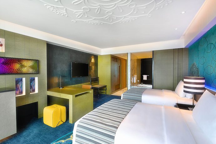 Imagen de la habitación del Hotel W Muscat. Foto 10