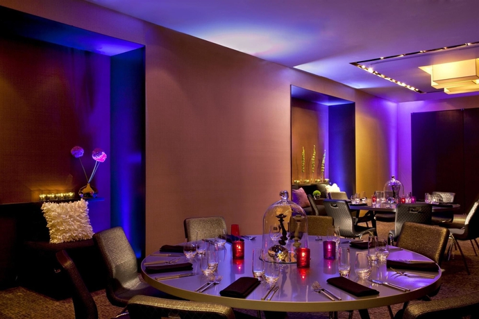 Imagen del bar/restaurante del Hotel W New York - Times Square. Foto 4