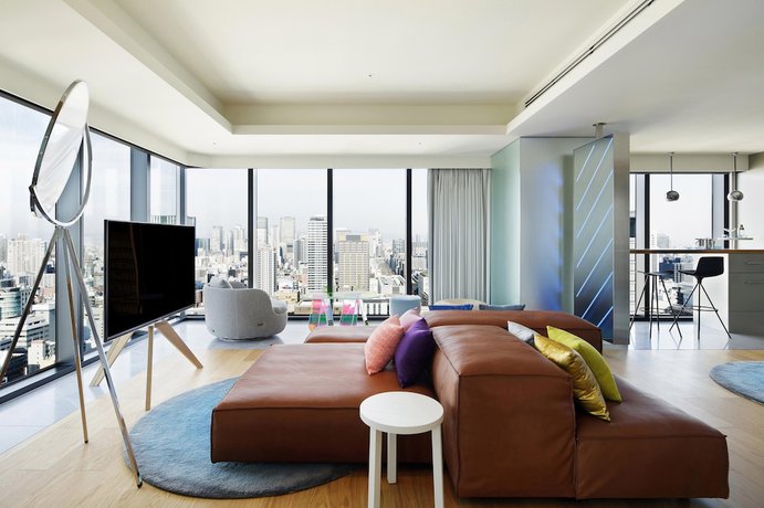 Imagen de la habitación del Hotel W Osaka. Foto 2