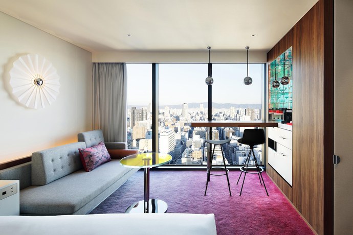 Imagen de la habitación del Hotel W Osaka. Foto 8
