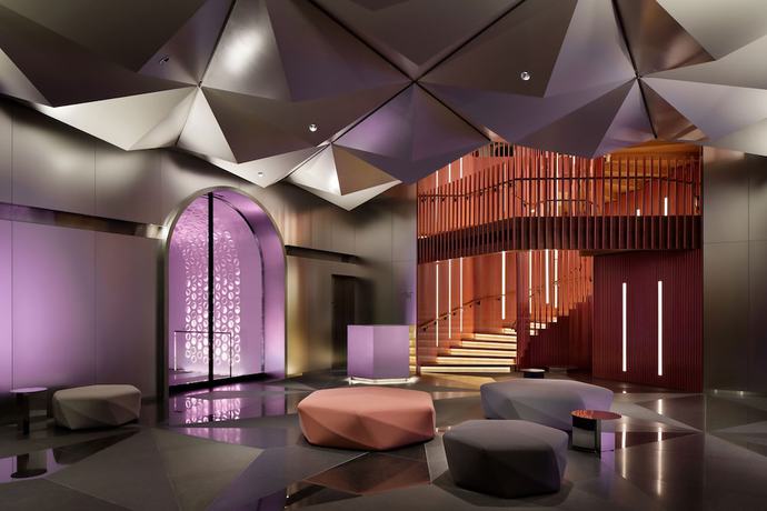 Imagen de los interiores del Hotel W Osaka. Foto 20