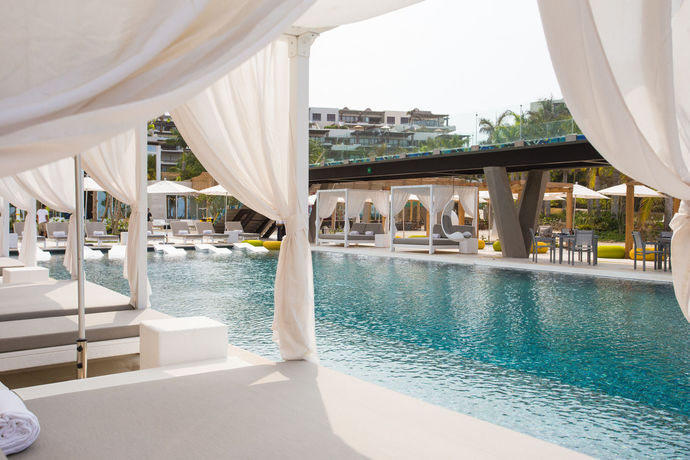 Imagen del bar/restaurante del Hotel W Punta De Mita. Foto 4