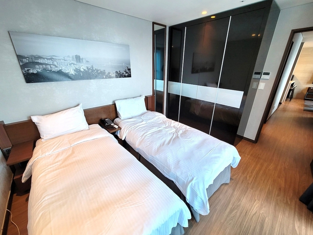 Imagen de la habitación del Hotel W Residence Haeundae. Foto 6