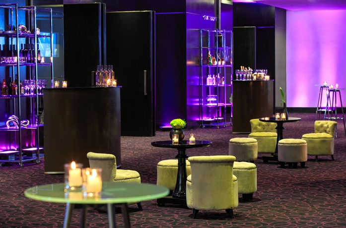 Imagen de los interiores del Hotel W Santiago. Foto 12