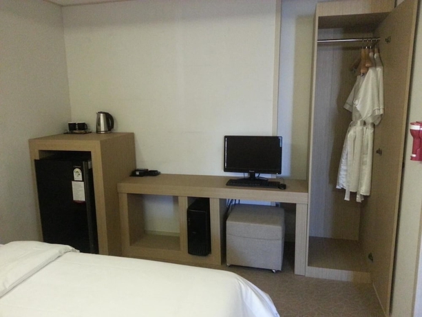 Imagen de la habitación del Hotel W Shinjeju. Foto 10