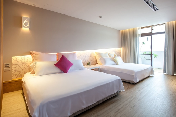 Imagen de la habitación del Hotel W Star. Foto 15