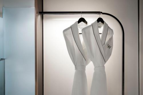 Imagen de la habitación del Hotel W Toronto. Foto 15