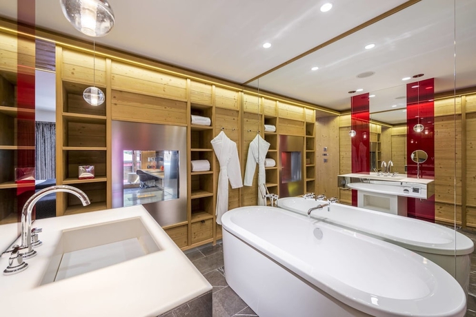 Imagen de la habitación del Hotel W Verbier. Foto 9