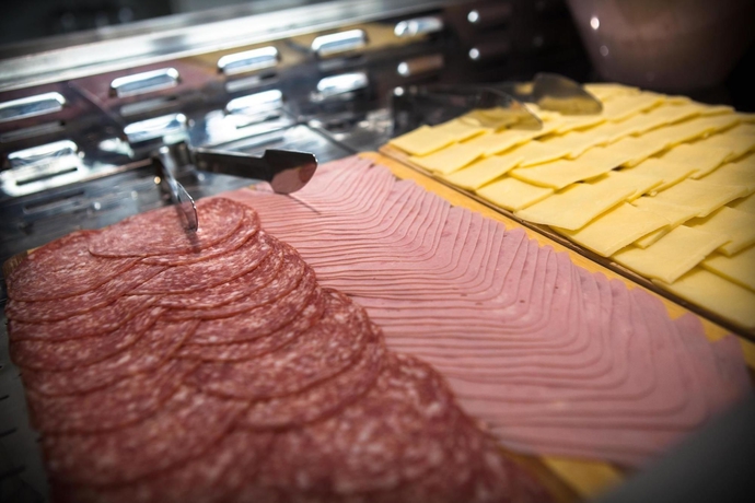 Imagen del bar/restaurante del Hotel W14. Foto 2