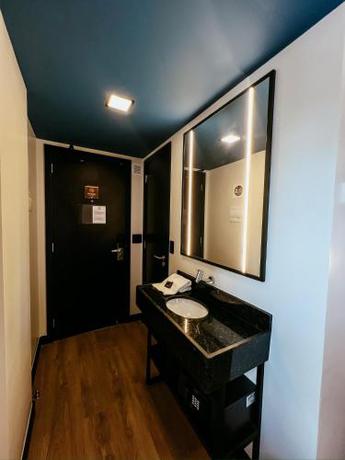 Imagen de la habitación del Hotel WA FORTALEZA. Foto 16
