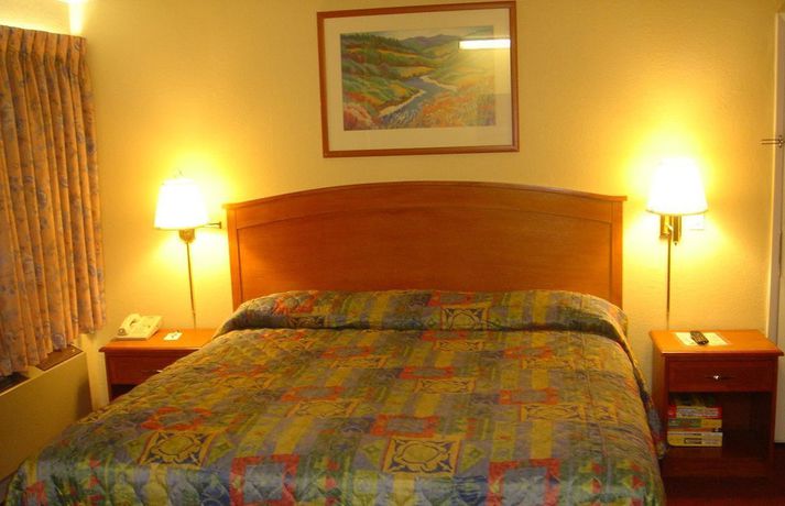 Imagen de la habitación del Hotel WAFER 450. Foto 6