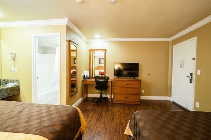 Imagen de la habitación del Hotel WAFER 450. Foto 15