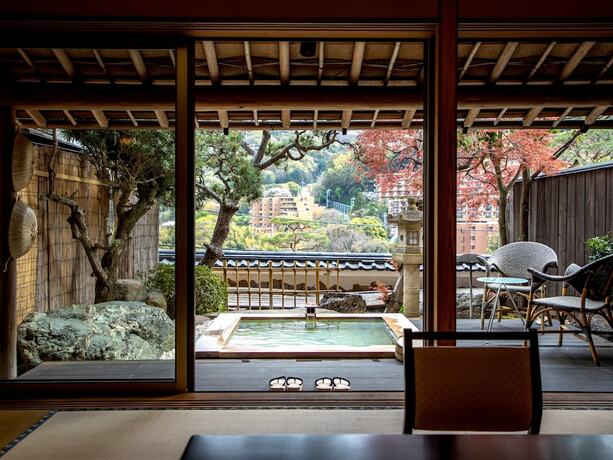 Imagen general del Hotel WAKAMATSU YUGAWARA HOT SPRING RESORT. Foto 1