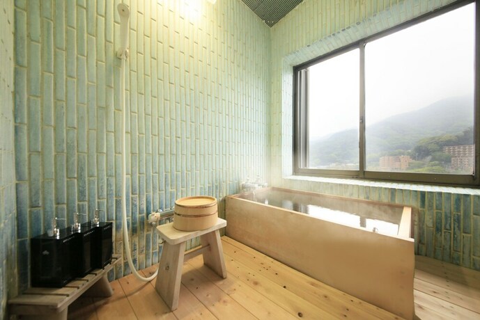 Imagen de la habitación del Hotel WAKAMATSU YUGAWARA HOT SPRING RESORT. Foto 23