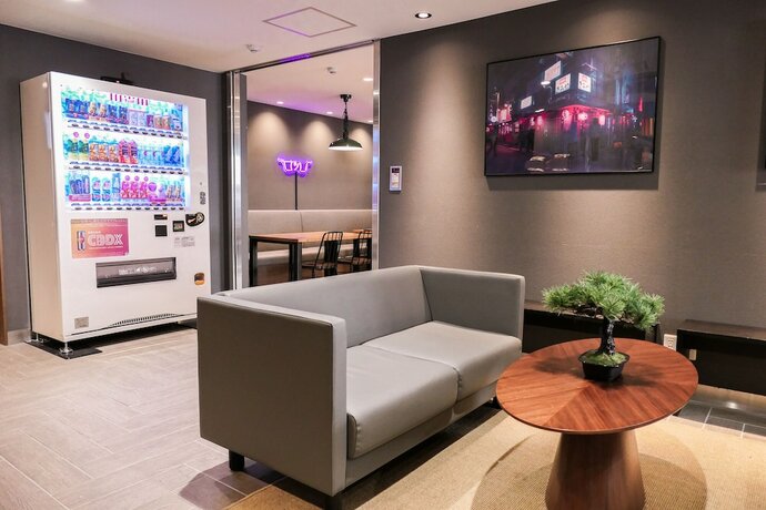 Imagen general del Hotel WAYFARER Shinsaibashi. Foto 8