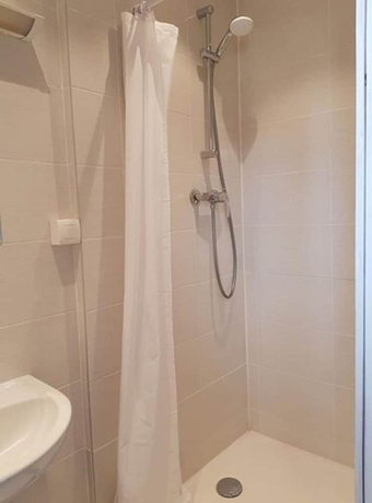 Imagen de la habitación del Hotel WEBER, Estrasburgo. Foto 5