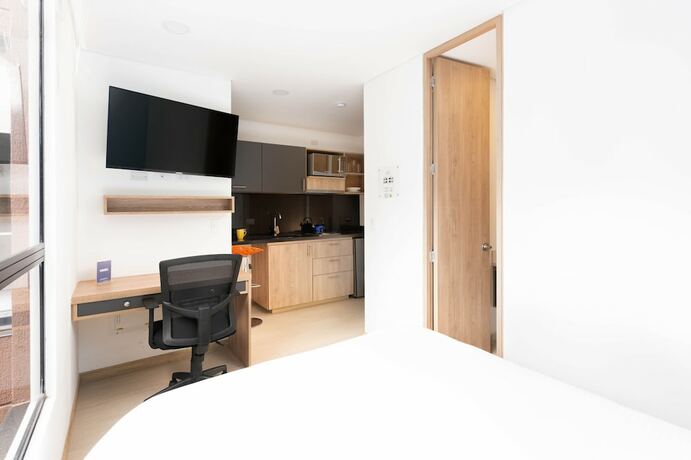 Imagen de la habitación del Hotel WEEKI. Foto 12