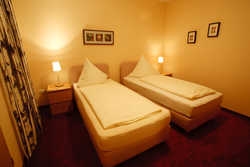 Imagen de la habitación del Hotel WEIERICH. Foto 4