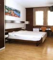 Imagen de la habitación del Hotel WEINHOF, Lucerna. Foto 2