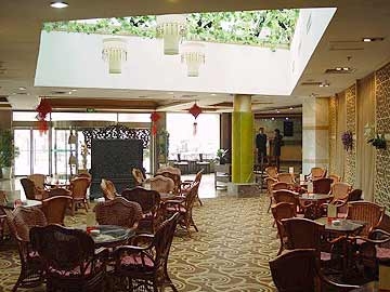 Imagen del bar/restaurante del Hotel WEN TAO. Foto 3