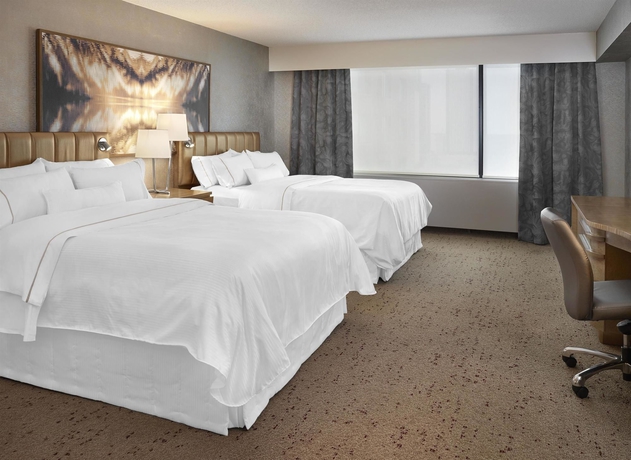 Imagen de la habitación del Hotel WESTIN EDMONTON. Foto 7