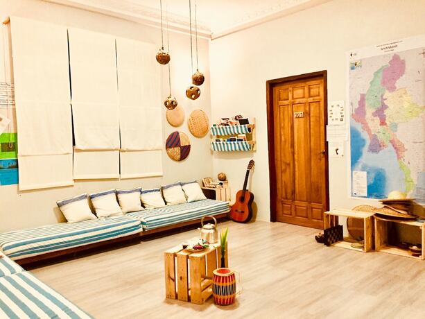 Imagen general del Hotel WEStay @ Chillax House - Ngapali - Hostel. Foto 6