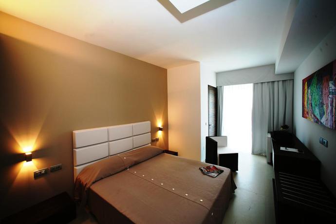 Imagen de la habitación del Hotel WHITE, Vieste. Foto 6